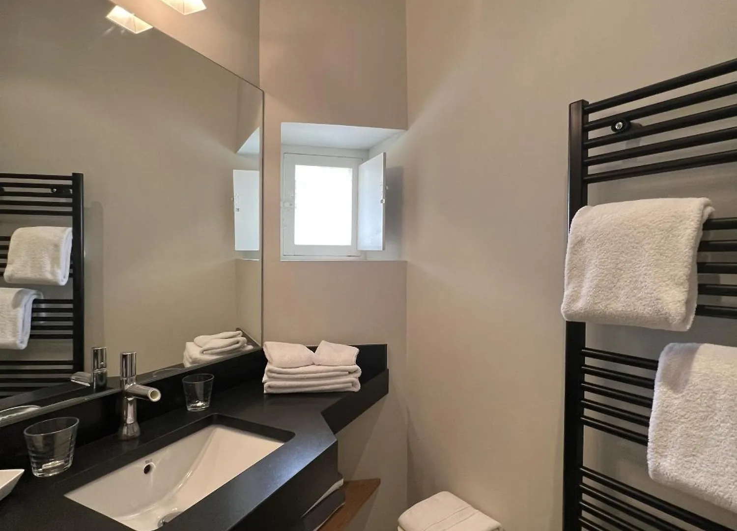 N15 - Les Confidences - Chambres D'Hotes Avignon 0*,